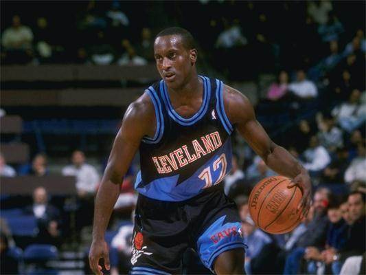 直有培养年 直有培养年