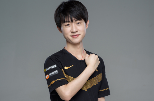 的战术与未 的战术与未