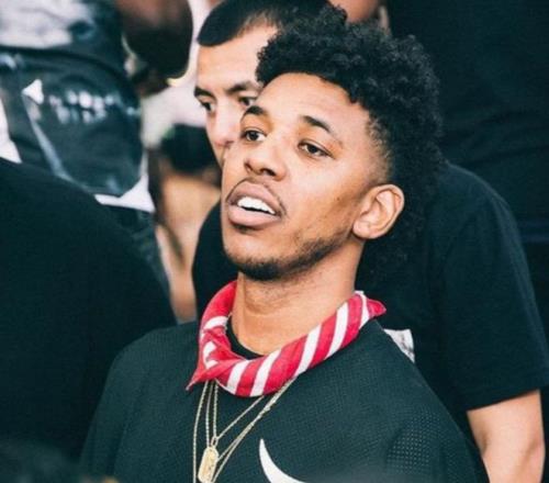 更像蓄势 更像蓄势